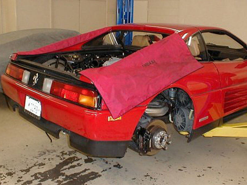 Illustration for article titled Ferrari 348 TS: Supercar Teardown